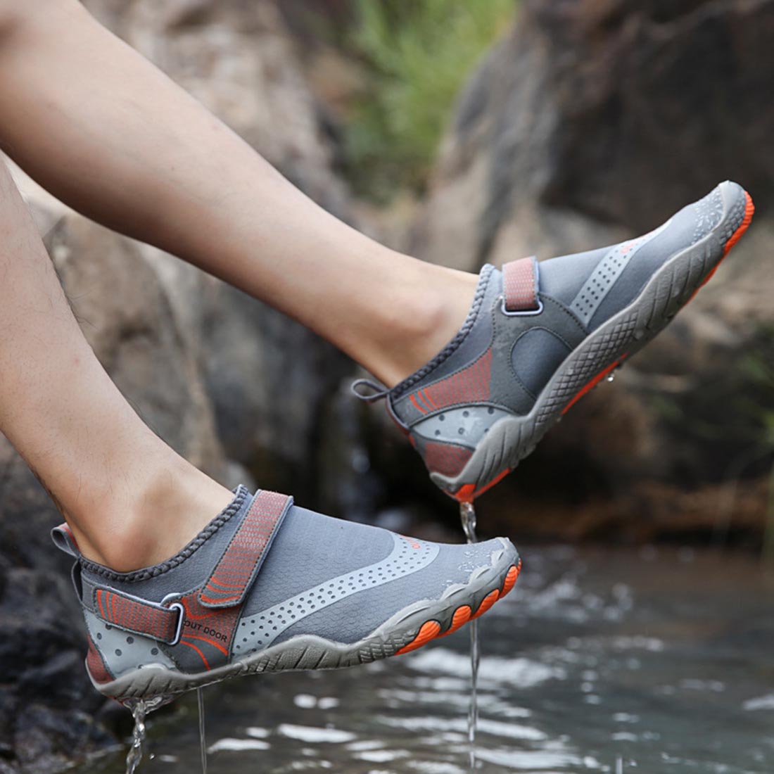 Barfota vattenskor med kardborre för vuxna