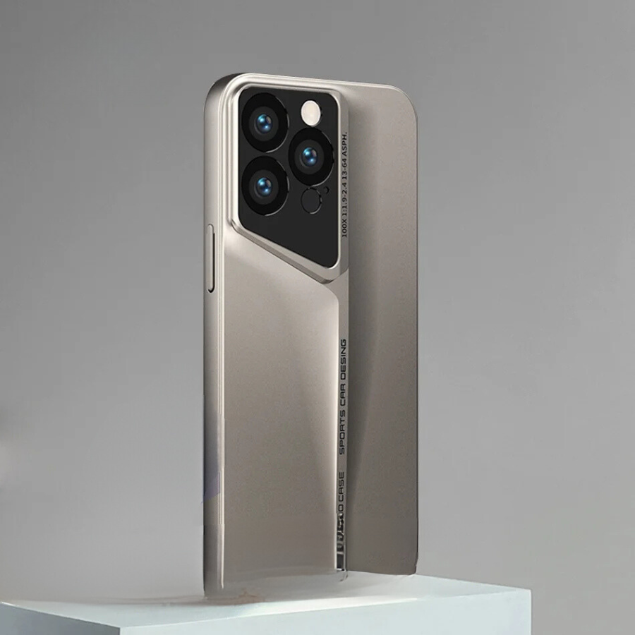 BladeSkin ultratunn titanium iPhone-fodral