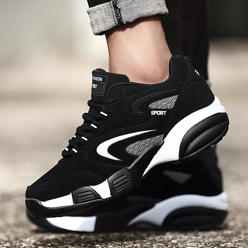 Alex - Ortopediska svarta sportsneakers