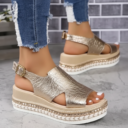 Sandra - Plattformssandaler med slingback